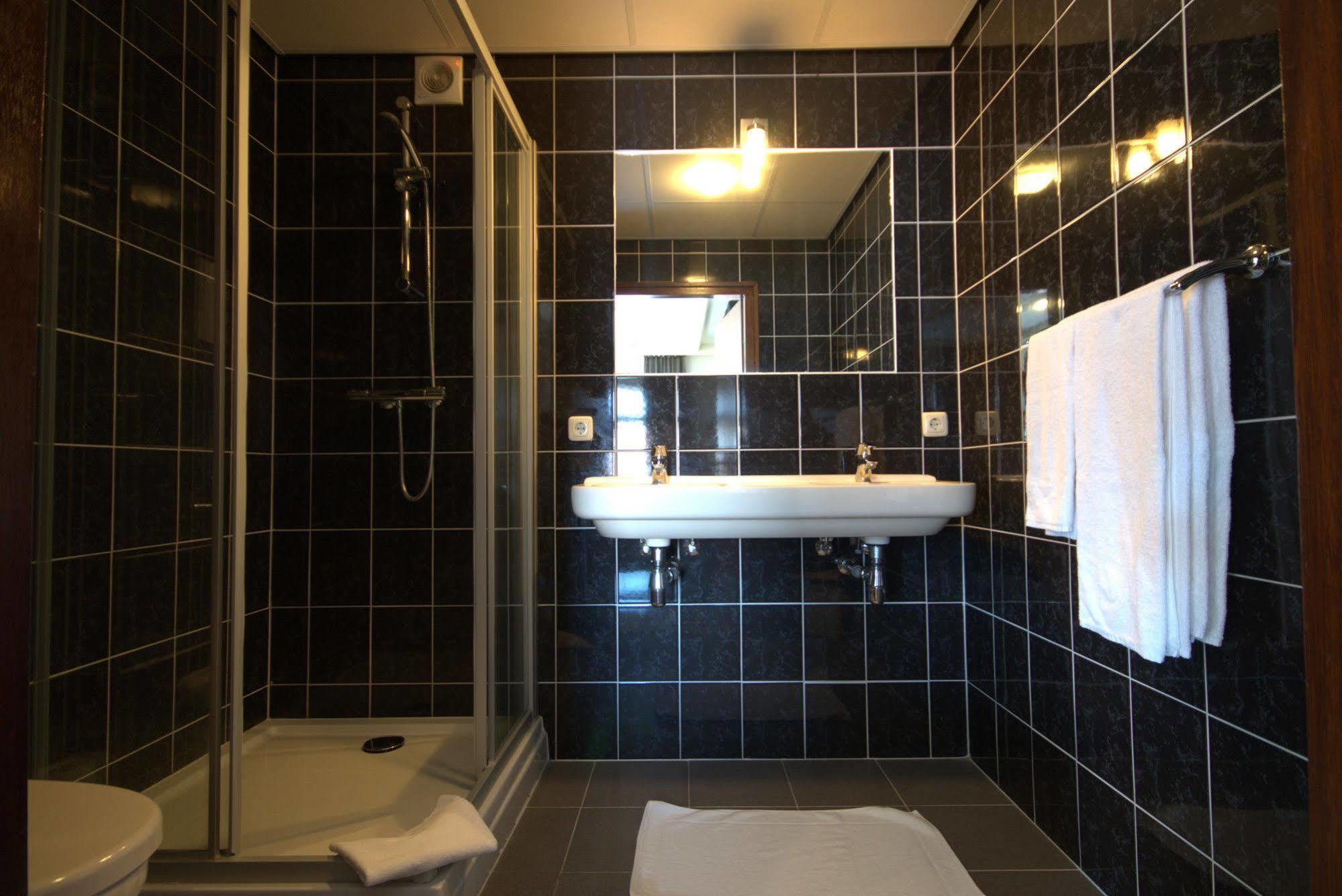 Hotel Restaurant Victoria Winschoten Kültér fotó
